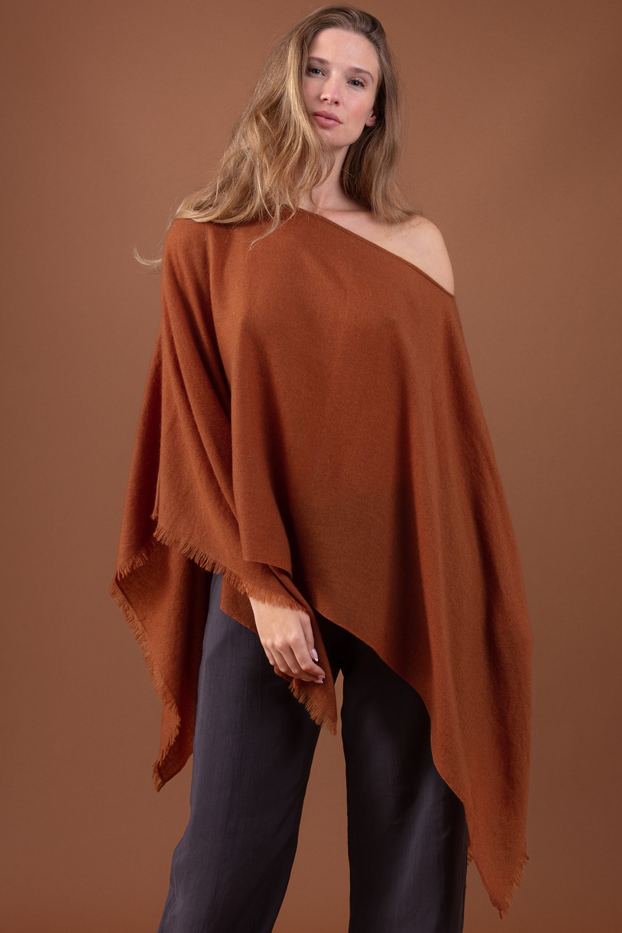 Tokyo in kasjmier dames - butterscotch - Mahogany