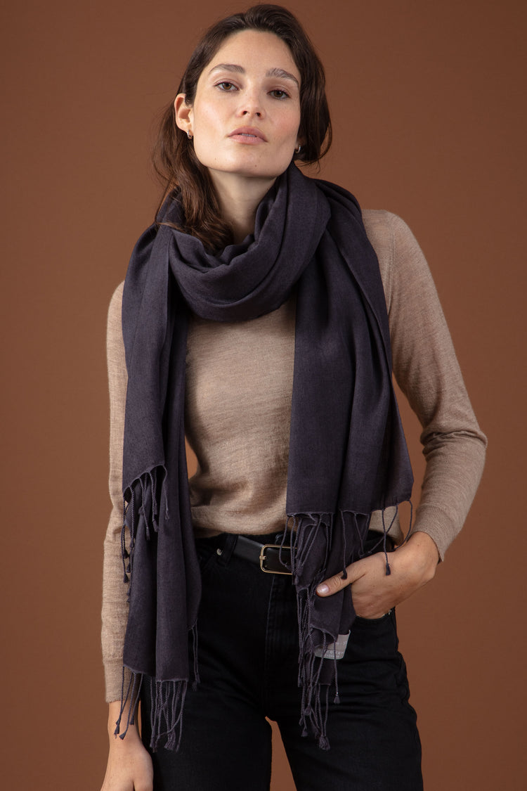 Adèle in kasjmier en gemengde zijde - carbon - Mahogany